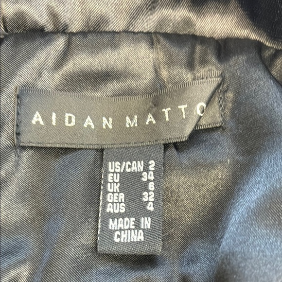 Aidan Mattox Embellished Lace Beaded & Silk Chiffon Gown Back Zip Floor Length 2 - Picture 10 of 12